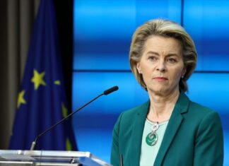 Ούρσουλα φον ντερ Λάιεν: Επανεκλογή στην Προεδρία της Ευρωπαϊκής Επιτροπής.