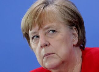 Έξαλλη η Μέρκελ με τον Φρίντριχ Μερτς