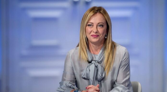 Τζόρτζια Μελόνι: Δίαυλος επικοινωνίας ανάμεσα σε Ε.Ε. και ΗΠΑ η Ρώμη