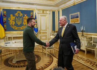 Κίεβο: Συνάντηση Ζελένσκι με Κέλογκ – Χωρίς κοινή συνέντευξη τύπου