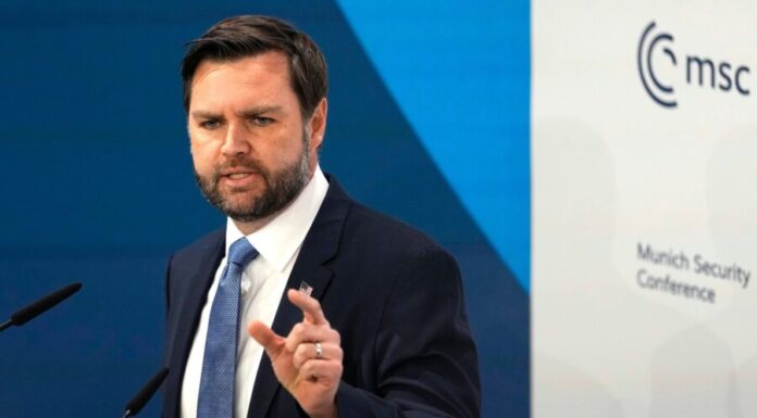 Επίθεση προς την Ευρωπαϊκή Ένωση απο τον αντιπροέδρο των ΗΠΑ