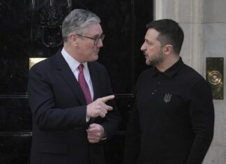 Συνάντηση Στάρμερ – Ζελένσκι στο Λονδίνο