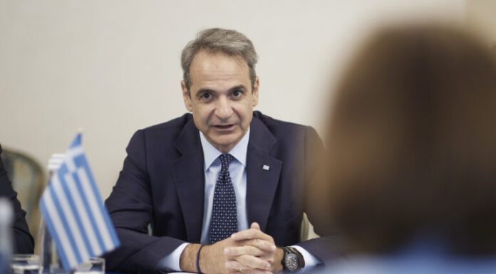 Συνάντηση Μητσοτάκη με τον μεταβατικό πρόεδρο της Συρίας στη Νέα Υόρκη – Έμφαση σε μειονότητες και ανοικοδόμηση