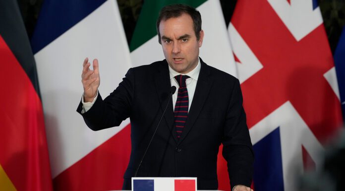 Γαλλία: Eγκαταστάσεις της Renault στην Oυκρανία για την παραγωγή drones