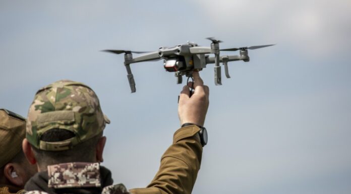 Ουκρανικά drones πλήττουν ενεργειακό σταθμό κοντά στη Μόσχα προκαλώντας πυρκαγιά