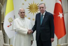 Η Τουρκία ως κόμβος διαλόγου και πλουραλισμού: το μήνυμα του Πάπα για ειρηνική συνύπαρξη