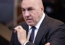 Η Ιταλία εξετάζει την επαναφορά στρατιωτικής θητείας για την ενίσχυση της άμυνας