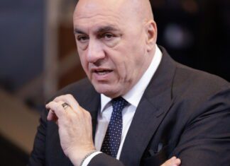 Η Ιταλία εξετάζει την επαναφορά στρατιωτικής θητείας για την ενίσχυση της άμυνας