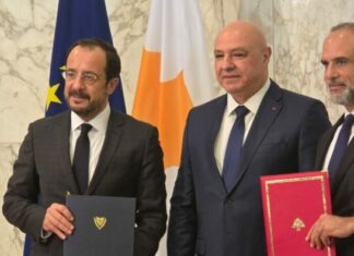Κύπρος και Λίβανος υπογράφουν ιστορικές συμφωνίες για ΑΟΖ και ηλεκτρική διασύνδεση