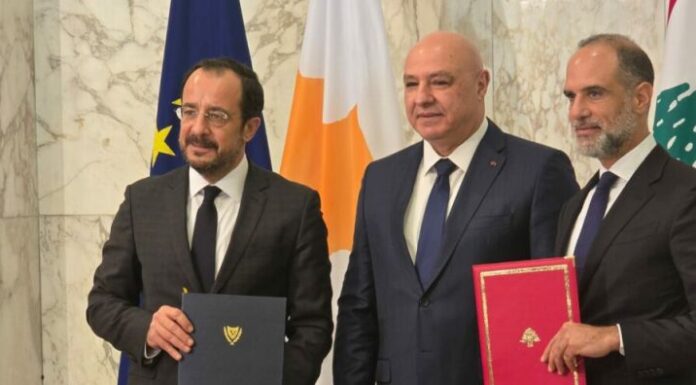 Κύπρος και Λίβανος υπογράφουν ιστορικές συμφωνίες για ΑΟΖ και ηλεκτρική διασύνδεση