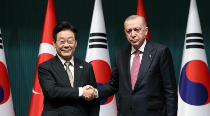 Τουρκία και Νότια Κορέα ενισχύουν τη συνεργασία τους στην πυρηνική ενέργεια