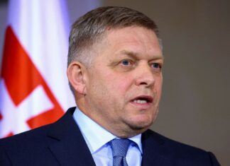 Η Μπρατισλάβα λέει όχι στη συνέχιση της στρατιωτικής βοήθειας προς το Κίεβο