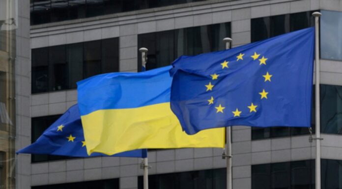 Ζελένσκι στις Βρυξέλλες: Πιέζει για αξιοποίηση των ρωσικών κεφαλαίων υπέρ της Ουκρανίας