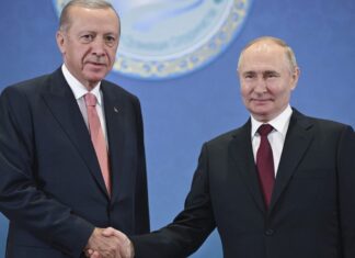 Συνάντηση Ερντογάν–Πούτιν στο Τουρκμενιστάν για ειρηνευτικές πρωτοβουλίες και τα «παγωμένα» ρωσικά περιουσιακά στοιχεία