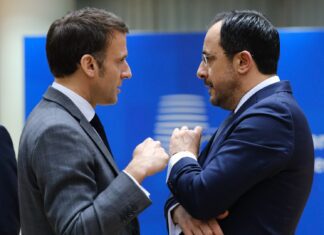 Συνάντηση Χριστοδουλίδη – Μακρόν στο Παρίσι για ενίσχυση συνεργασίας και διεθνή ζητήματα