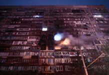 Μαζικό μπλακάουτ στο Κίεβο μετά από νέες ρωσικές επιθέσεις