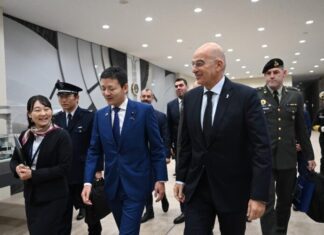 Σύγκλιση Ελλάδας – Ιαπωνίας: Ο Δένδιας στην Τόκιο για Στρατηγική και Αμυντική Συνεργασία