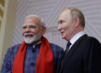 Επίσκεψη Πούτιν στην Ινδία – Προσωπική Υποδοχή από τον Μόντι