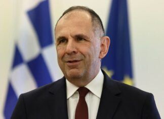 Συνάντηση Γεραπετρίτη με Αλβανίδα ΥΠΕΞ