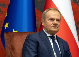 Ο Τουσκ προειδοποιεί: Η ασφάλεια της Πολωνίας εξαρτάται από την ανεξαρτησία της Ουκρανίας