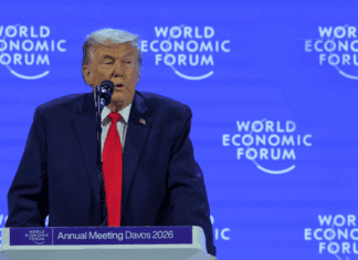 Τραμπ: Δεν θα χρησιμοποιήσω βία για τη Γροιλανδία