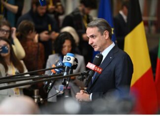 Η Στρατηγική του Μητσοτάκη για Αρκτική και Ειρήνη στη Γάζα