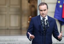 Γαλλία: Η κυβέρνηση Λεκορνί προχωρά τον προϋπολογισμό χωρίς ψήφο Βουλής