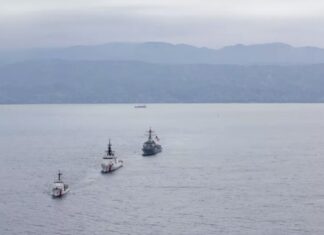 Αμερικανική ναυτική παρουσία στα ανοιχτά της Αϊτής εν μέσω κλιμακούμενης κρίσης