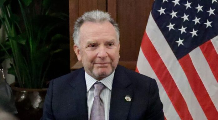 Μόνιμες δεσμεύσεις και περιορισμοί στο επίκεντρο της διπλωματίας ΗΠΑ–Ιράν