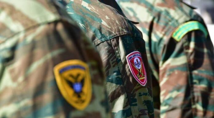 Στρατιωτικός φέρεται να μετέδιδε απόρρητες πληροφορίες στην Κίνα