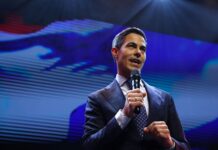 Ο Ρομπ Γέτεν νέος πρωθυπουργός της Ολλανδίας σε ηλικία 38 ετών