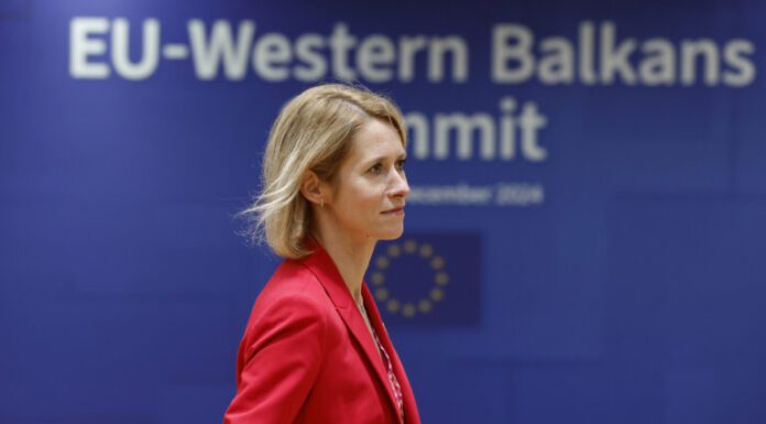 Φρένο Κάλας σε σχέδια επαναπροσέγγισης με τη Μόσχα