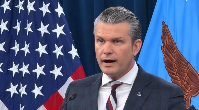 ΗΠΑ: Διαψεύδουν σενάρια εισβολής στην Κούβα αλλά δηλώνουν έτοιμες για κάθε ενδεχόμενο