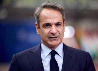 Τηλεφωνικές Συνομιλίες Μητσοτάκη με Μακρόν και Σίσι για Ιράν, Λίβανο και Κυπριακό