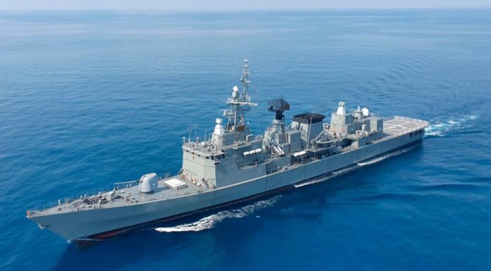 Η Βρετανία ενισχύει τις δυνάμεις της στην Κύπρο και τη Μεσόγειο με HMS Dragon και RFA Lyme Bay