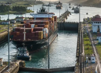Η Διώρυγα του Παναμά αναμένει αύξηση εσόδων μετά την ανακατεύθυνση της ναυσιπλοΐας λόγω του Ορμούζ.